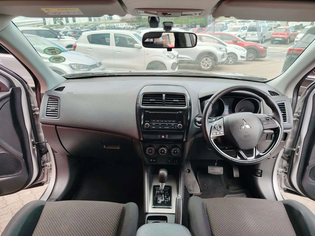 Mitsubishi ASX 2.0 ES CVT - Image 10