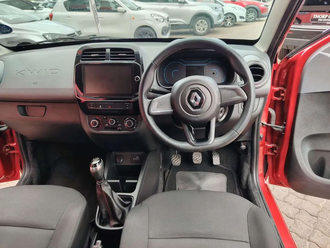 Renault Kwid 1.0l Zen 5-Dr abs - Image 10