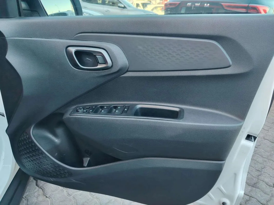 Hyundai Exter 1.2 Executive MT - Image 14