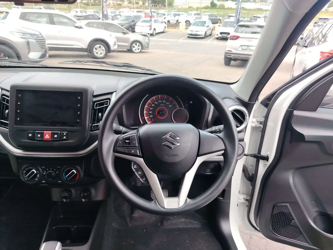 Suzuki Celerio 1.0 GL AMT - Image 11