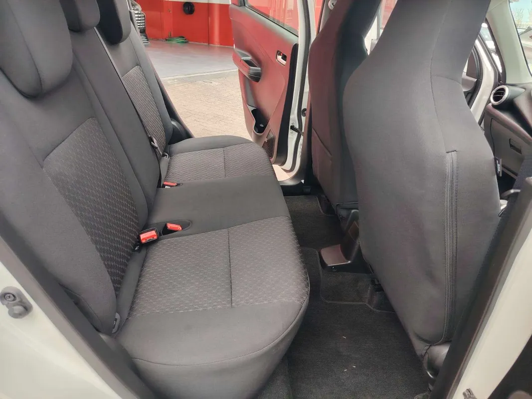 Suzuki Celerio 1.0 GL AMT - Image 14