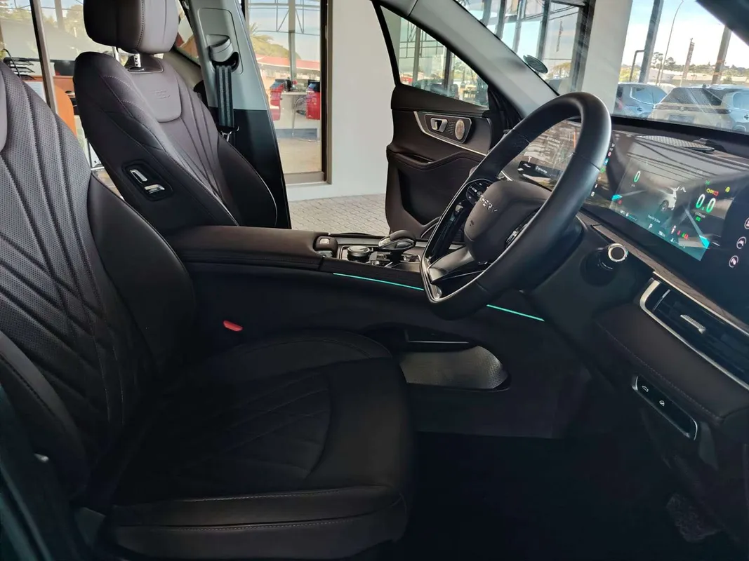 Chery Tiggo 8 Pro Max 2.0T Executive - Image 12