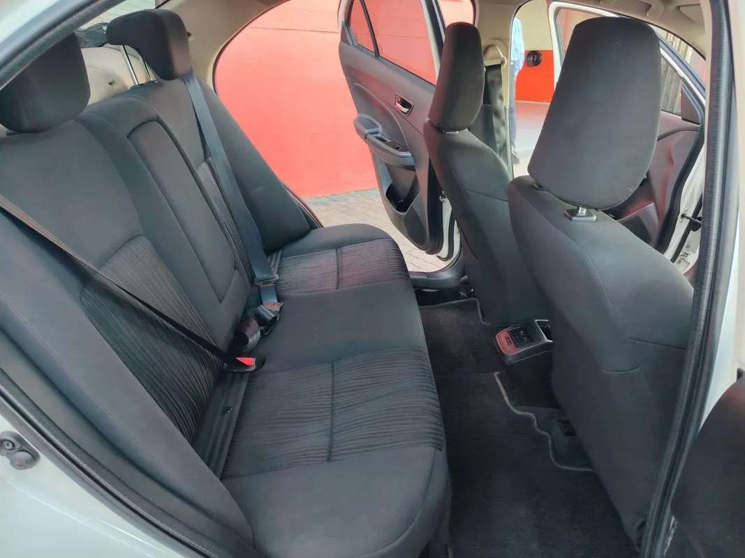 Suzuki DZire 1.2 GL - Image 13