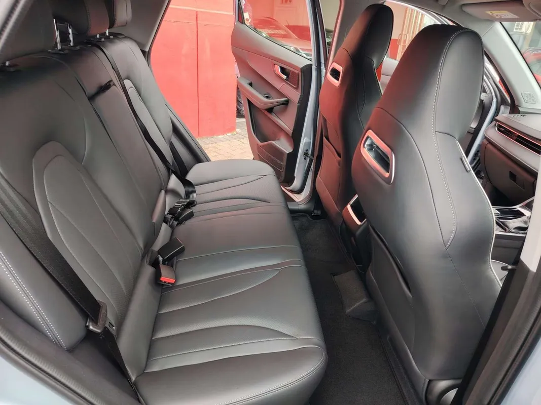 Chery Tiggo 4 Cross 1.5 LiT CVT - Image 13