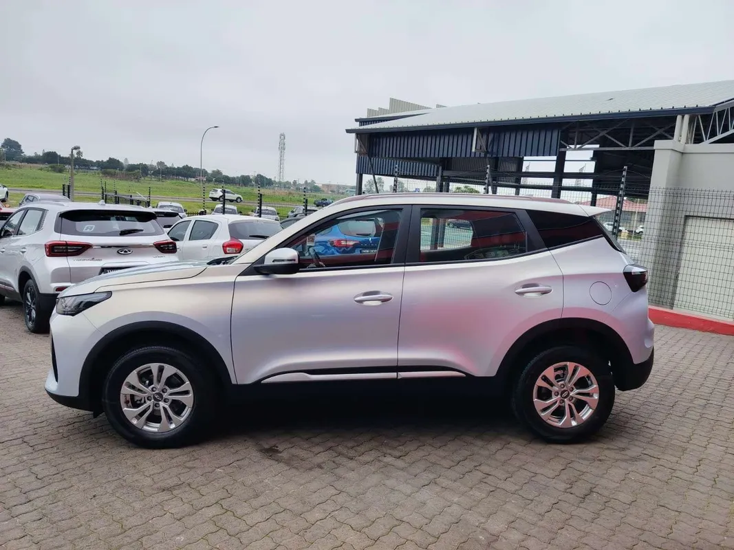 Chery Tiggo 4 Cross 1.5 LiT CVT - Image 6