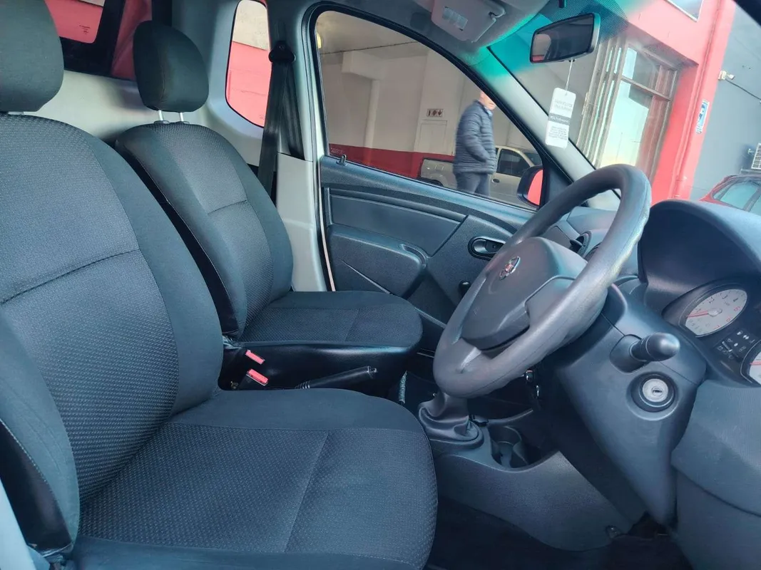 Nissan NP200 1.5dCi - Image 8