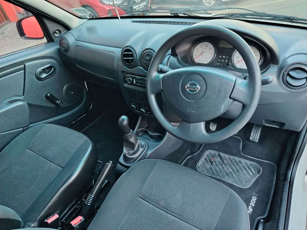 Nissan NP200 1.5dCi - Image 9