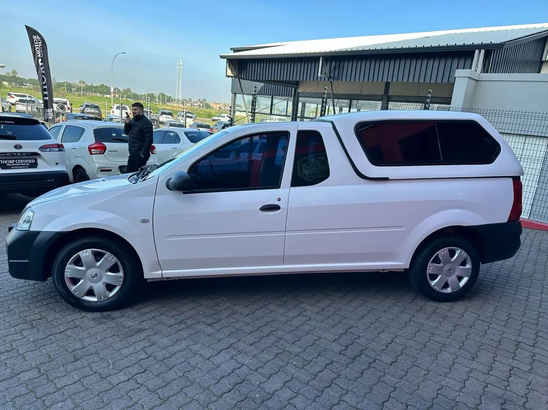 Nissan NP200 1.6 8V Base A/C + Safety Pack - Image 10