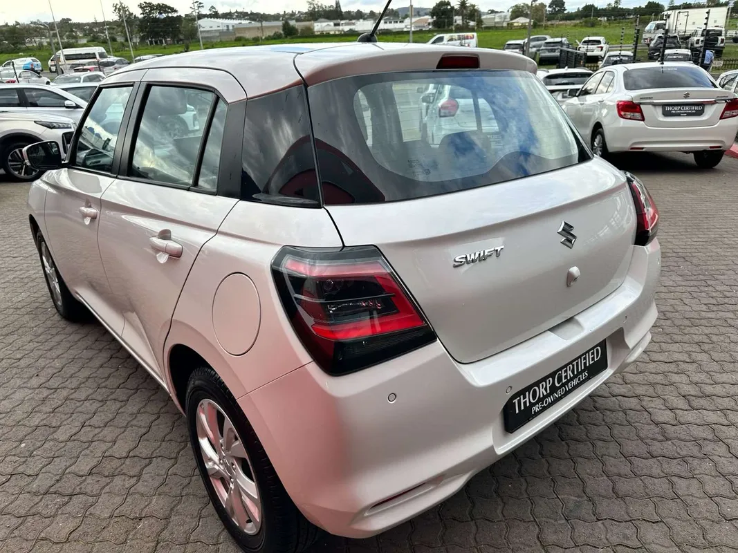 Suzuki Swift 1.2 GL+ MT - Image 6