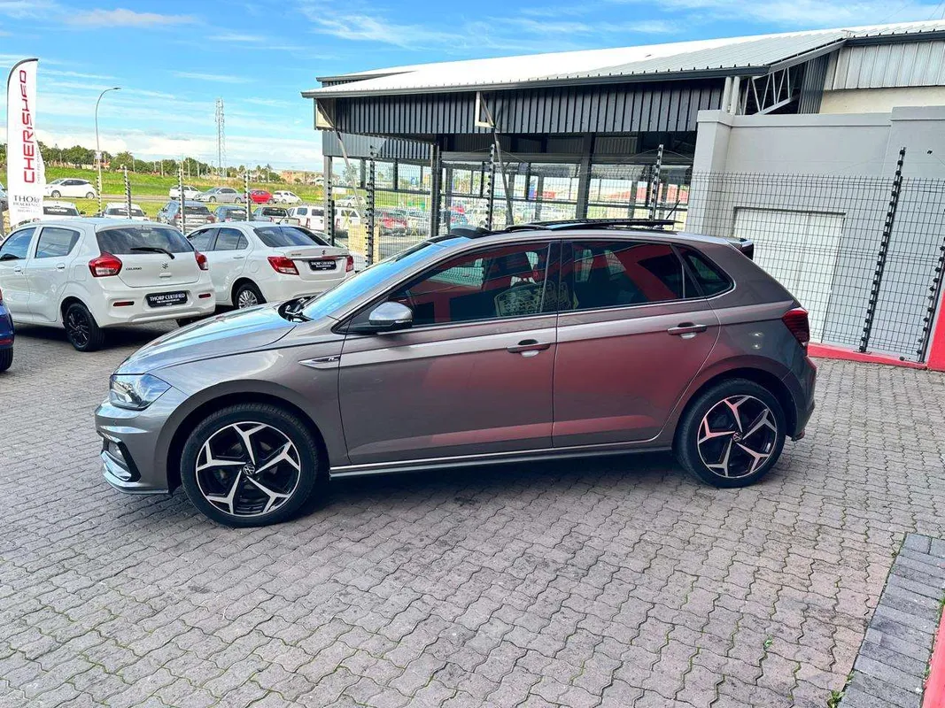 Volkswagen Polo hatch 1.0TSI Comfortline - Image 4