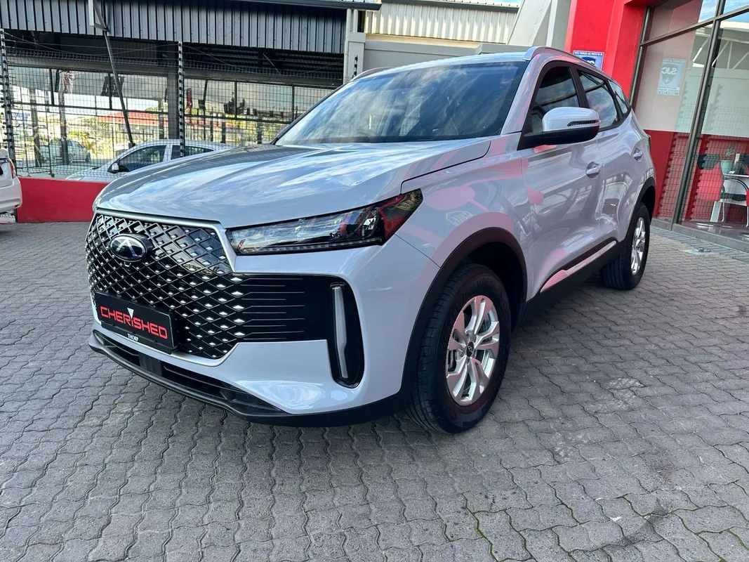 Chery Tiggo 4 Cross 1.5 LiT CVT - Image 3