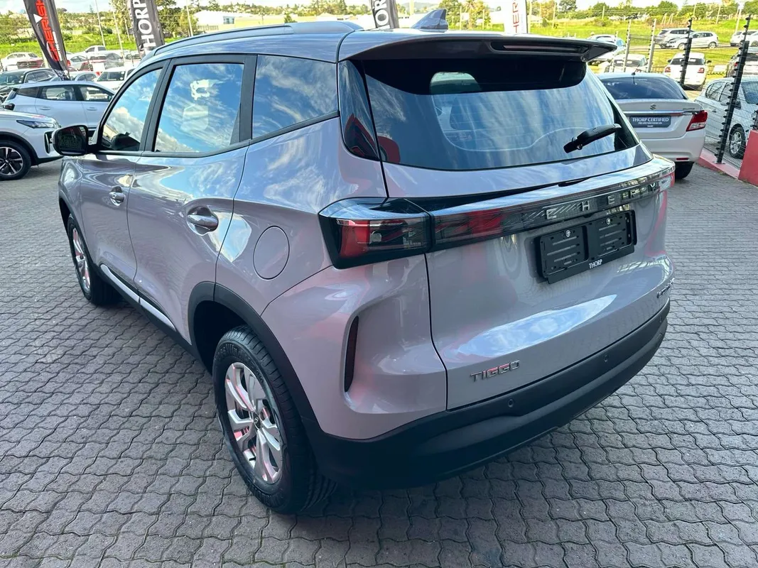 Chery Tiggo 4 Cross 1.5 LiT CVT - Image 8