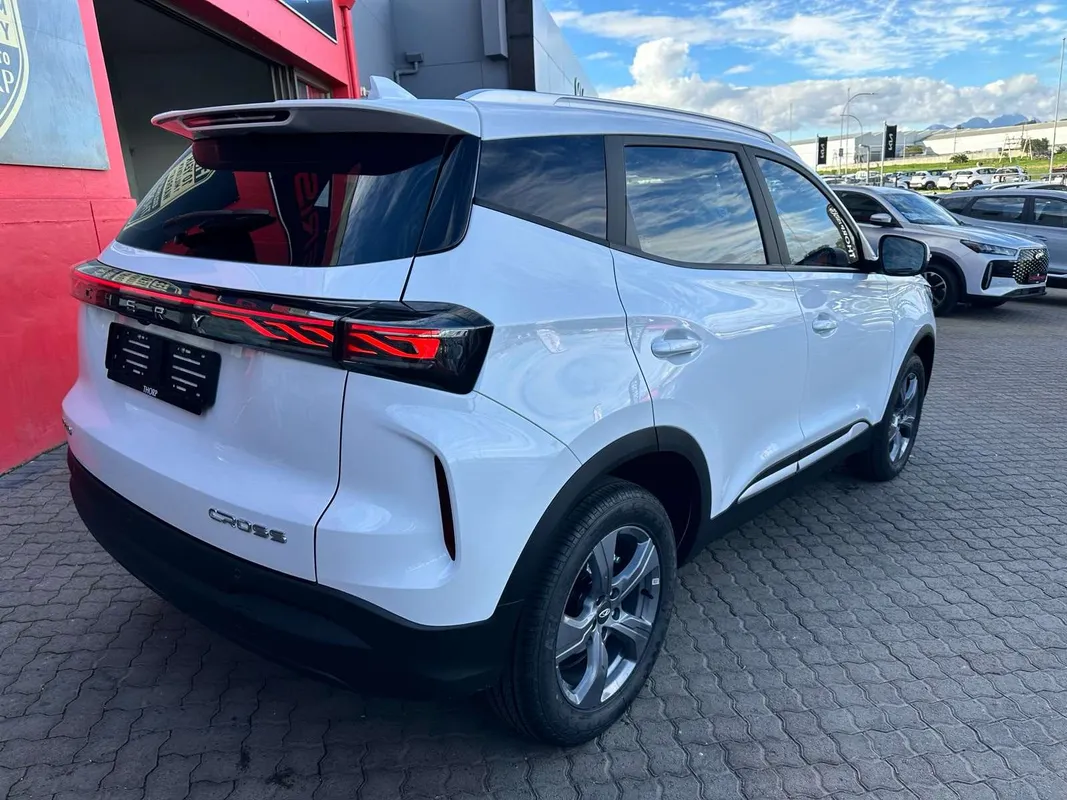 Chery Tiggo 4 Cross 1.5T ME DCT - Image 8