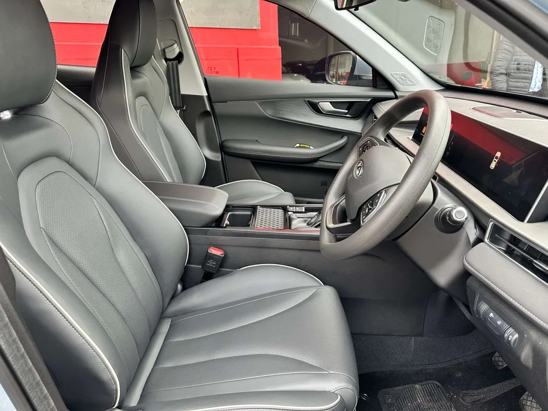 Chery Tiggo 4 Cross 1.5 LiT - Image 11
