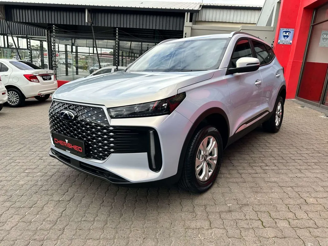 Chery Tiggo 4 Cross 1.5 LiT CVT - Image 12