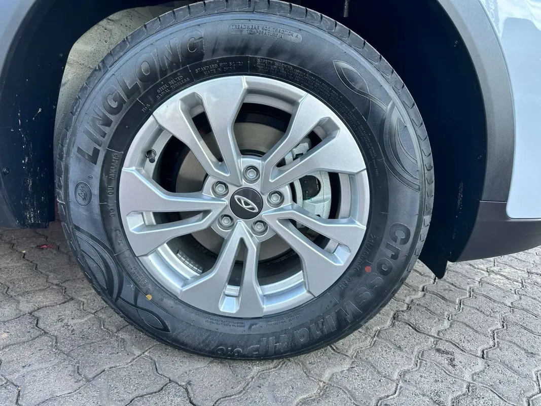Chery Tiggo 4 Cross 1.5 LiT CVT - Image 7