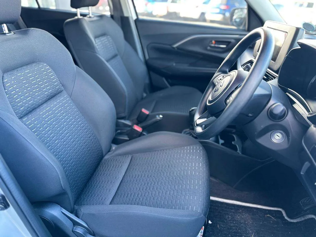 Suzuki Swift 1.2 GL+ MT - Image 13