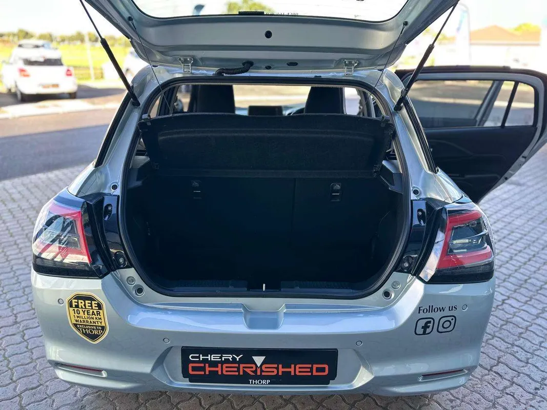Suzuki Swift 1.2 GL+ MT - Image 8