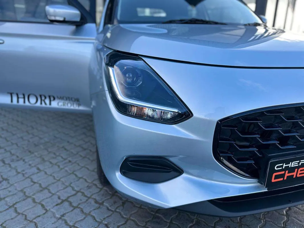Suzuki Swift 1.2 GL+ MT - Image 10