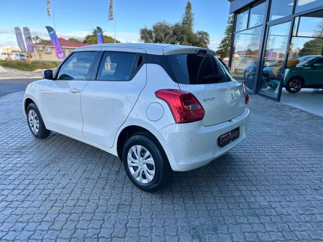 Suzuki Swift 1.2 GL - Image 5