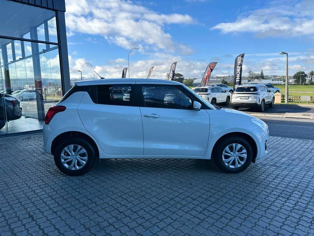 Suzuki Swift 1.2 GL - Image 6