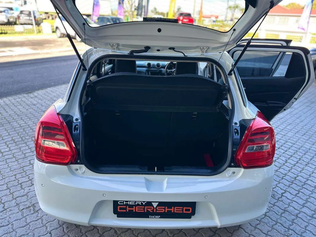 Suzuki Swift 1.2 GL - Image 9