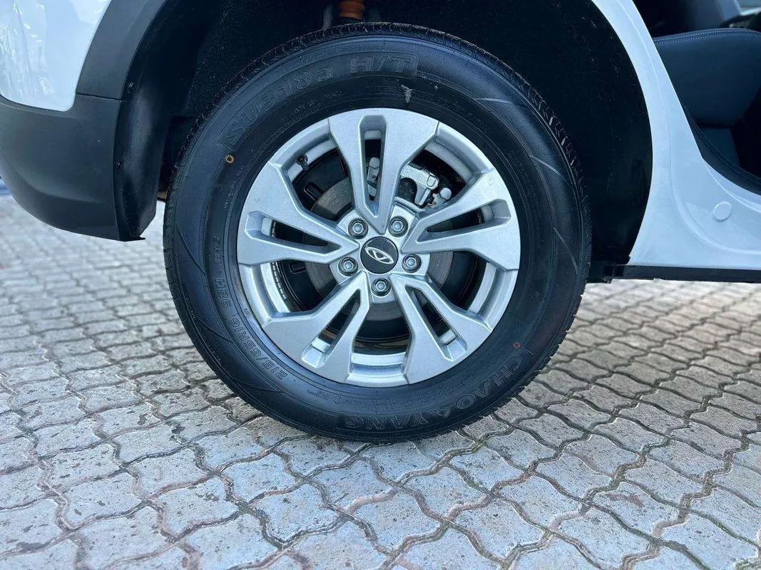 Chery Tiggo 4 Cross 1.5 LiT CVT - Image 15