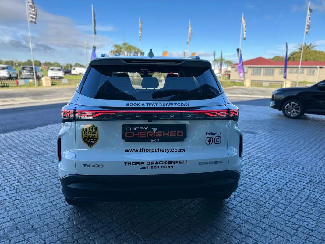 Chery Tiggo 4 Cross 1.5 LiT CVT - Image 8