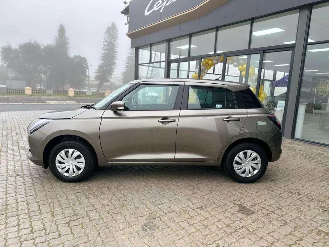 Suzuki Swift 1.2 GL MT - Image 15
