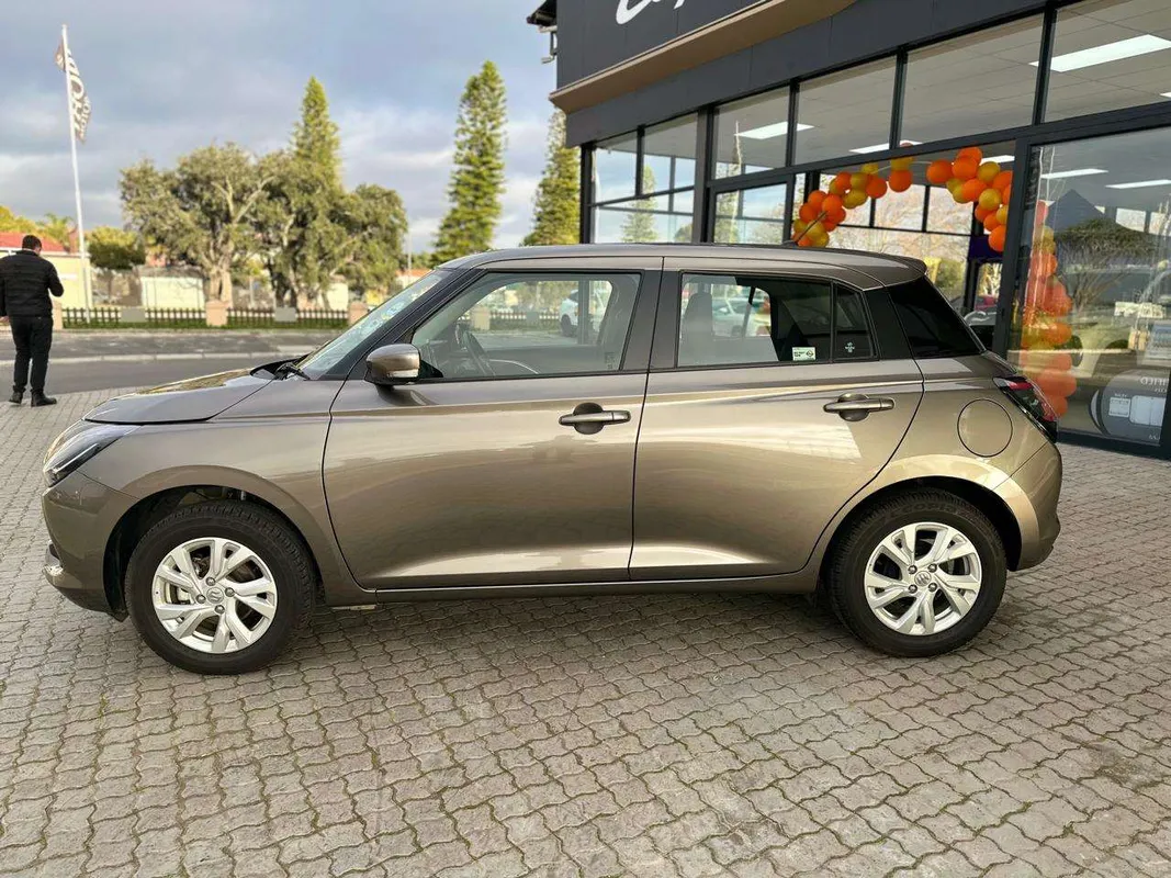 Suzuki Swift 1.2 GL MT - Image 5