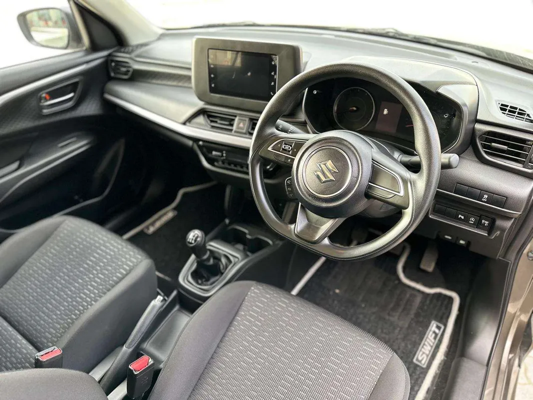 Suzuki Swift 1.2 GL MT - Image 10