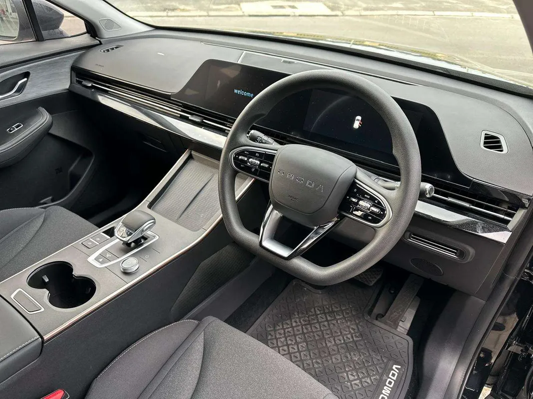 OMODA C5 1.5T Street + - Image 11