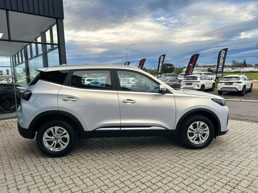 Chery Tiggo 4 Cross 1.5 LiT CVT - Image 4
