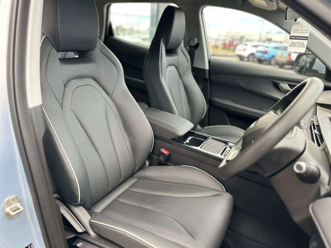 Chery Tiggo 4 Cross 1.5 LiT CVT - Image 11