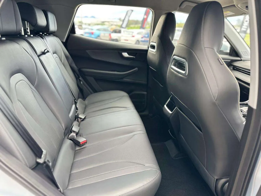 Chery Tiggo 4 Cross 1.5 LiT CVT - Image 13