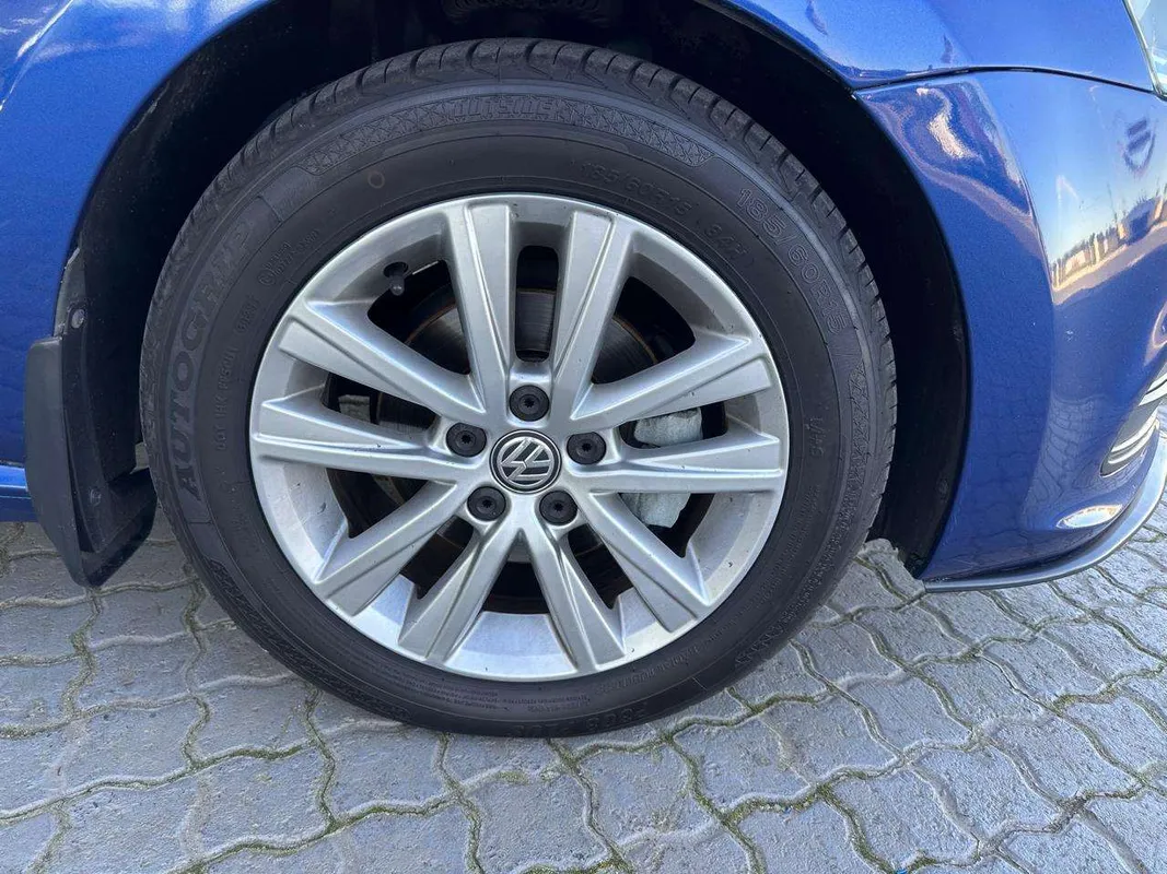 Volkswagen Polo Vivo hatch 1.4 Comfortline - Image 14
