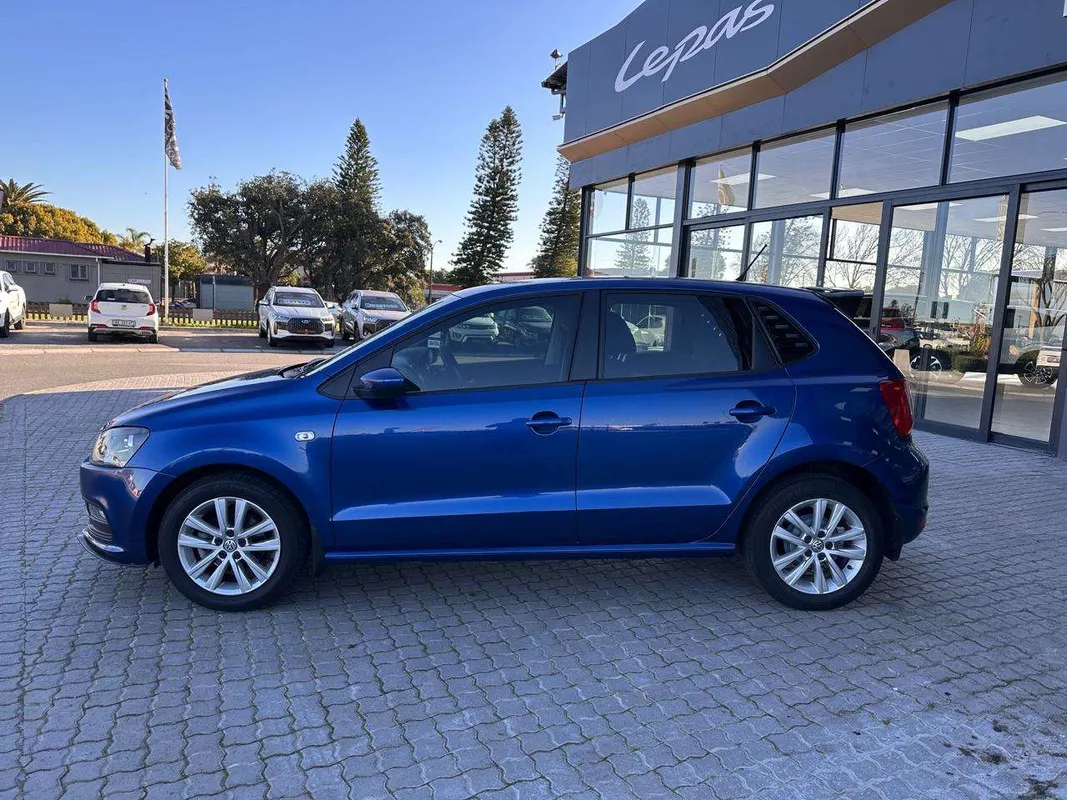 Volkswagen Polo Vivo hatch 1.4 Comfortline - Image 4