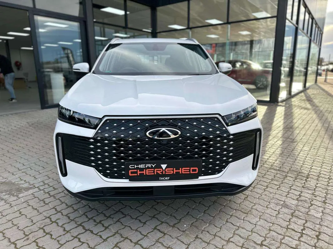 Chery Tiggo 4 Cross 1.5 LiT CVT - Image 2
