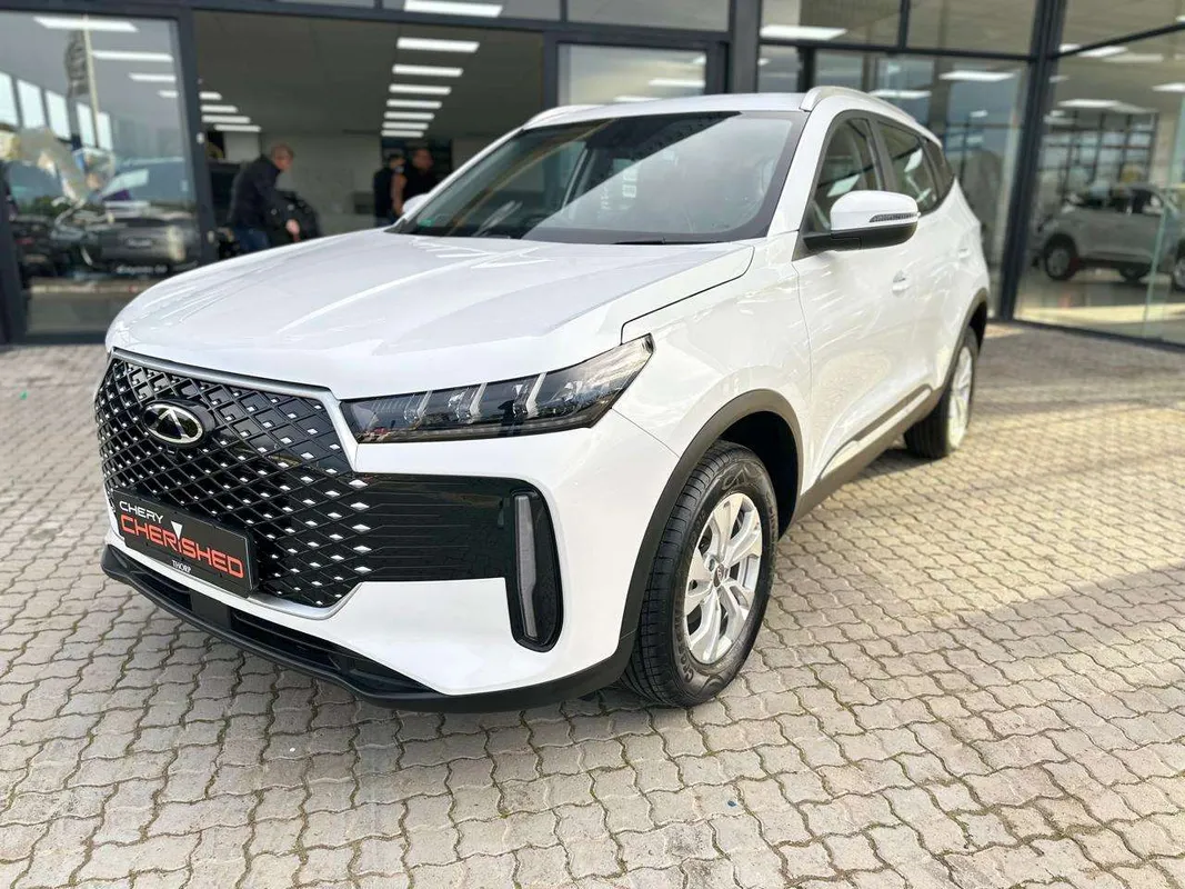 Chery Tiggo 4 Cross 1.5 LiT CVT - Image 3