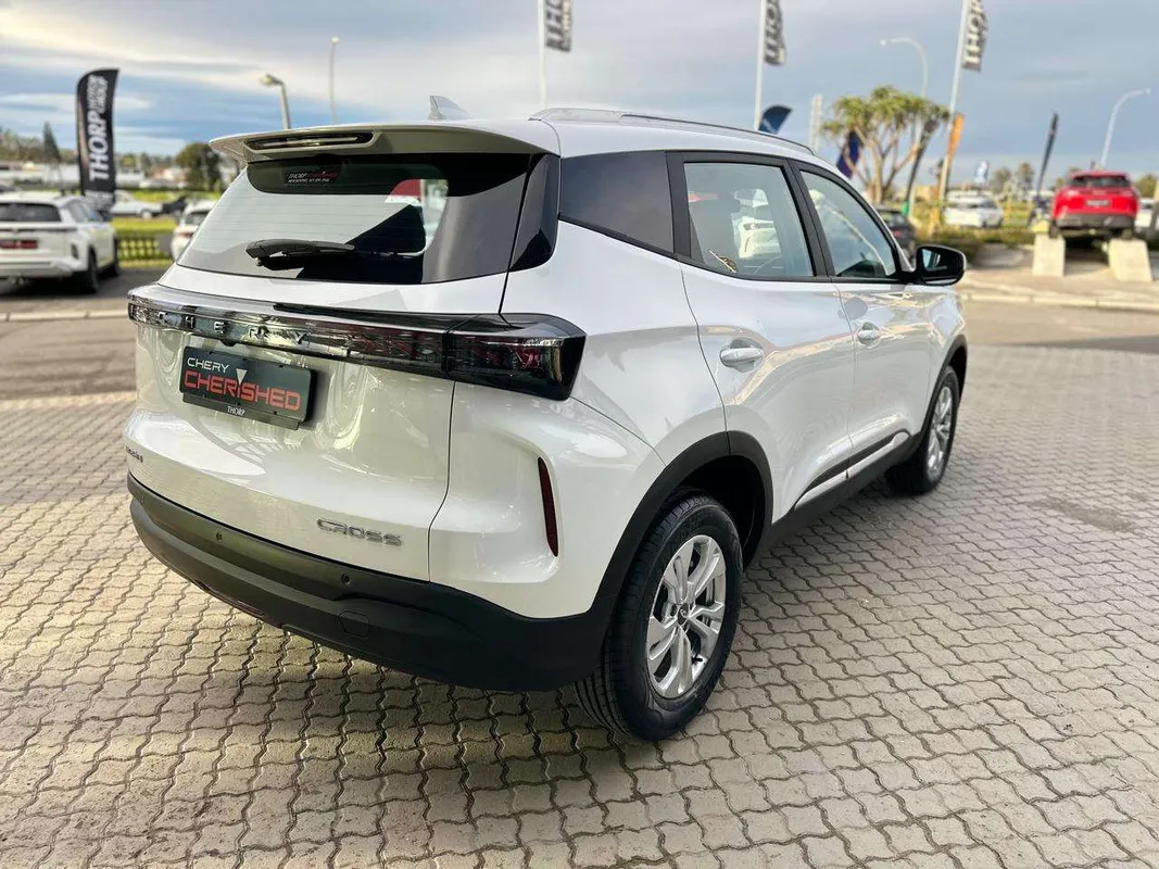 Chery Tiggo 4 Cross 1.5 LiT CVT - Image 7