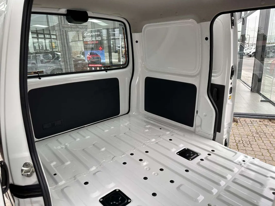 Suzuki Eeco 1.2 2WD 5MT - Image 8