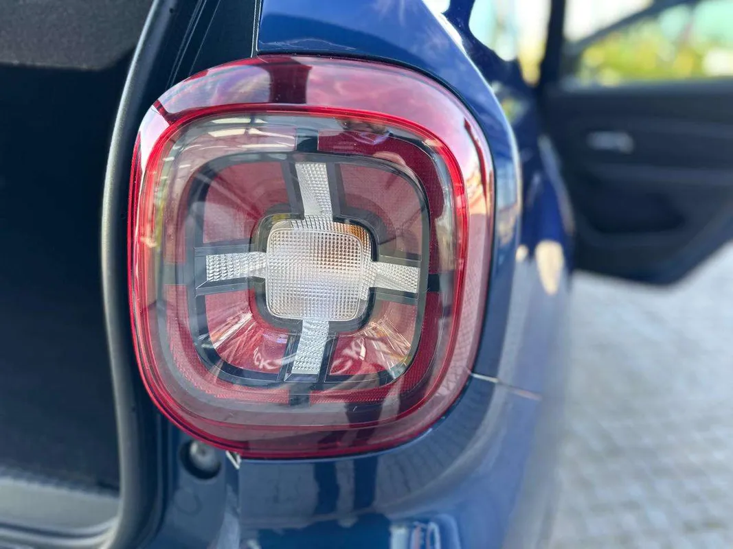 Renault Duster 1.5dCi Dynamique 4WD - Image 13