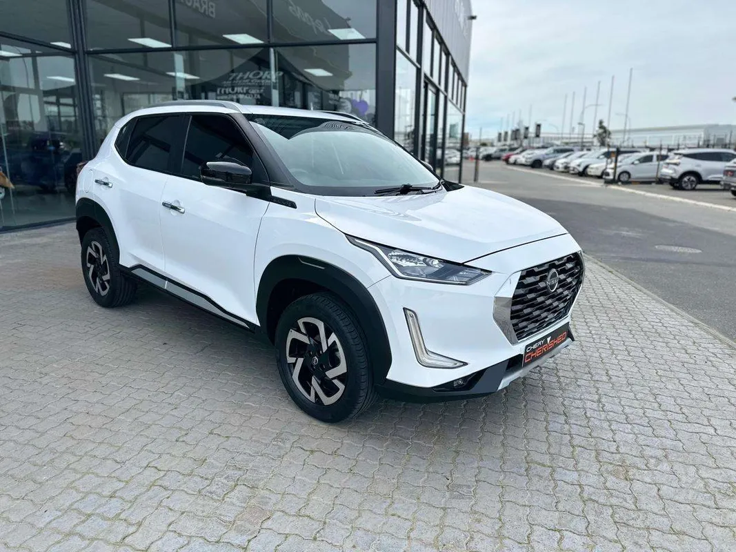Nissan Magnite 1.0T Acenta CVT