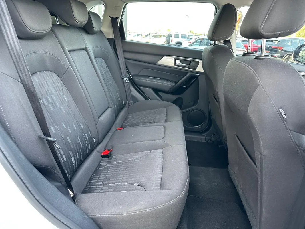 Haval H2 1.5T City - Image 12