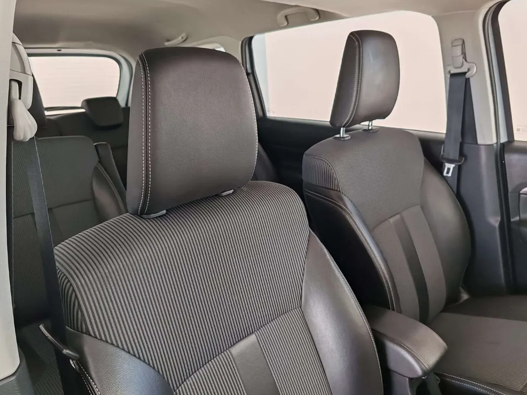Suzuki XL6 1.5 GL 5MT - Image 9