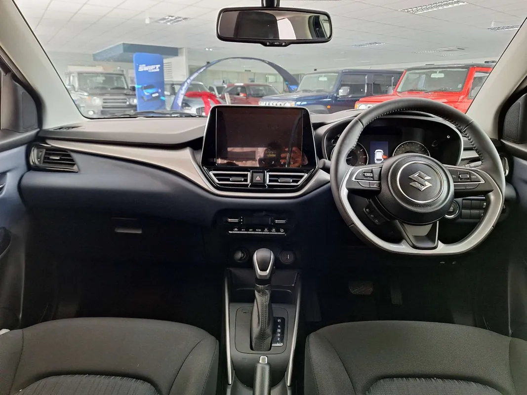 Suzuki Baleno 1.5 GLX AT - Image 10