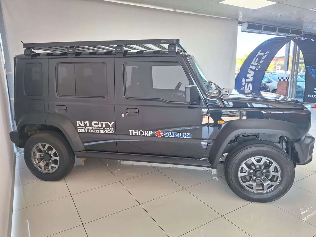 Suzuki Jimny 1.5 GL 5MT 5Dr - Image 4