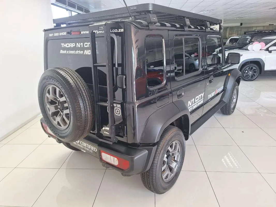 Suzuki Jimny 1.5 GL 5MT 5Dr - Image 5