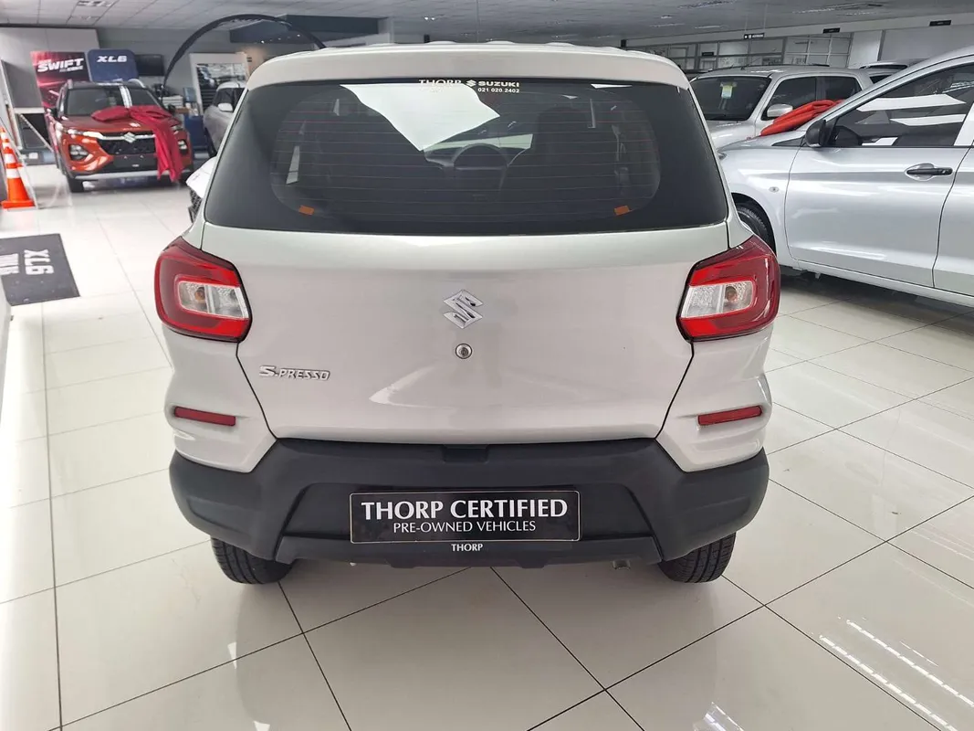 Suzuki S-Presso 1.0 GL+ AMT - Image 6