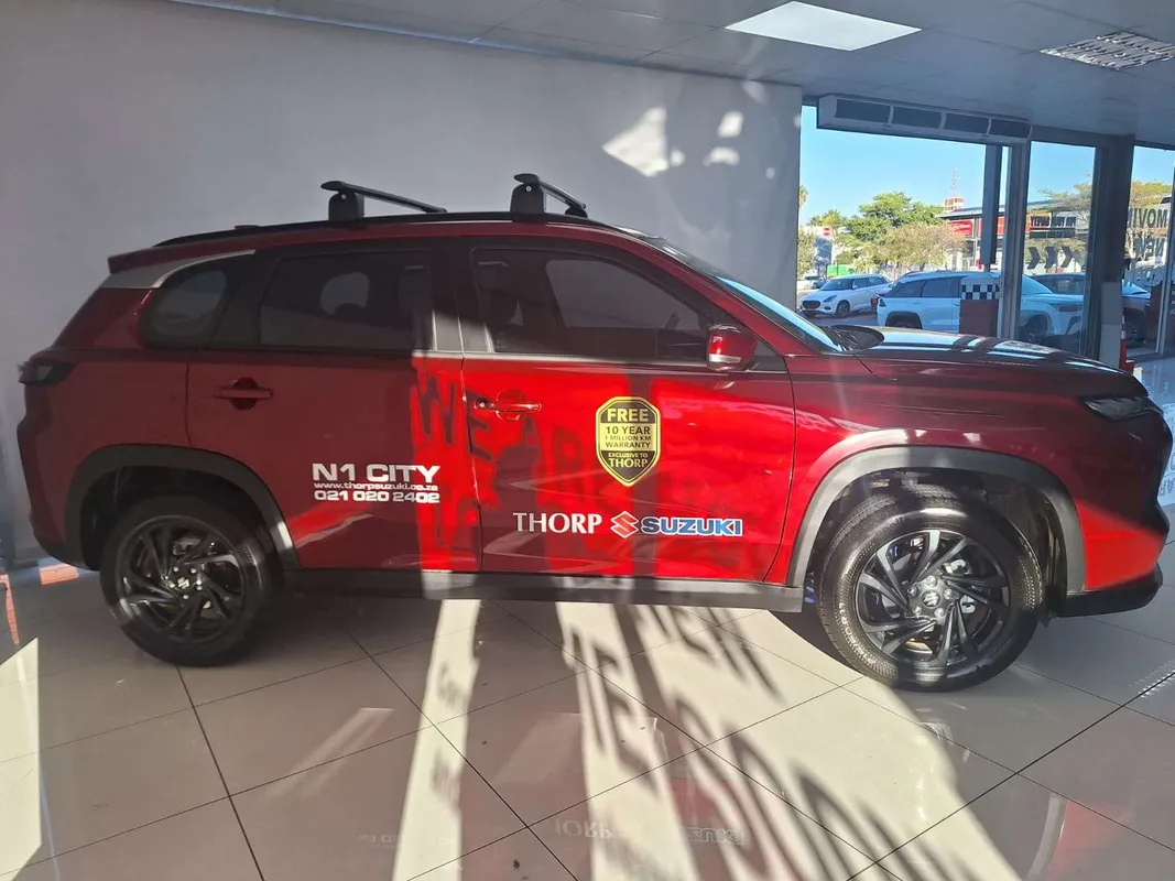 Suzuki Grand Vitara 1.5 GL 5MT - Image 2